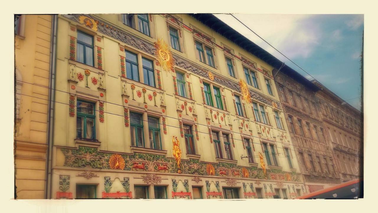 Izabella Vintage Style Apartment Budapest Exterior photo